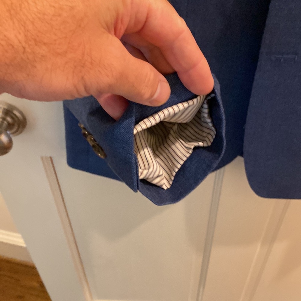 Joseph A Bank Sport coat 40L 52% Silk 48% wool. Very nice, never worn. - Picture 7 of 7